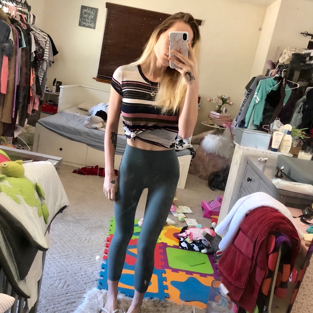 Crop Top Bundle - image 5